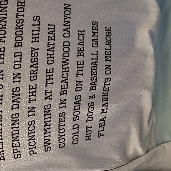 WILDFOX T SHIRT - Picture 5 of 6